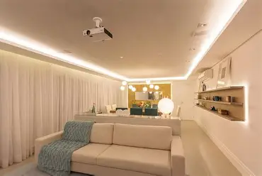 Sanca moderna com LED